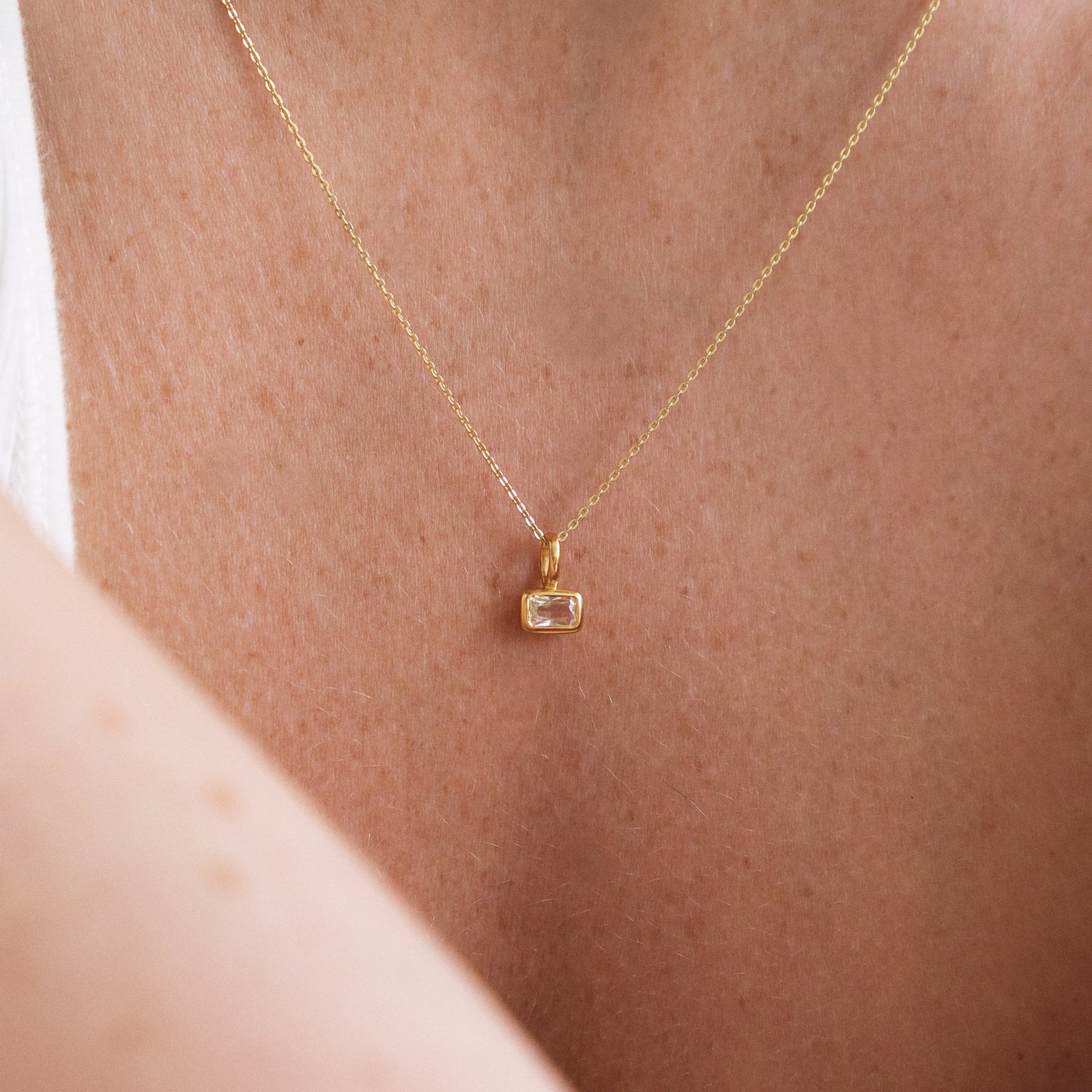Calibri Necklace - Lab Grown White Sapphire - Gold