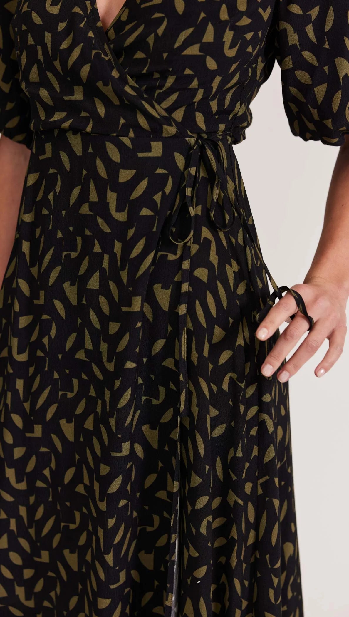 Zadie Wrap Midi Wrap Dress - Khaki/Geo