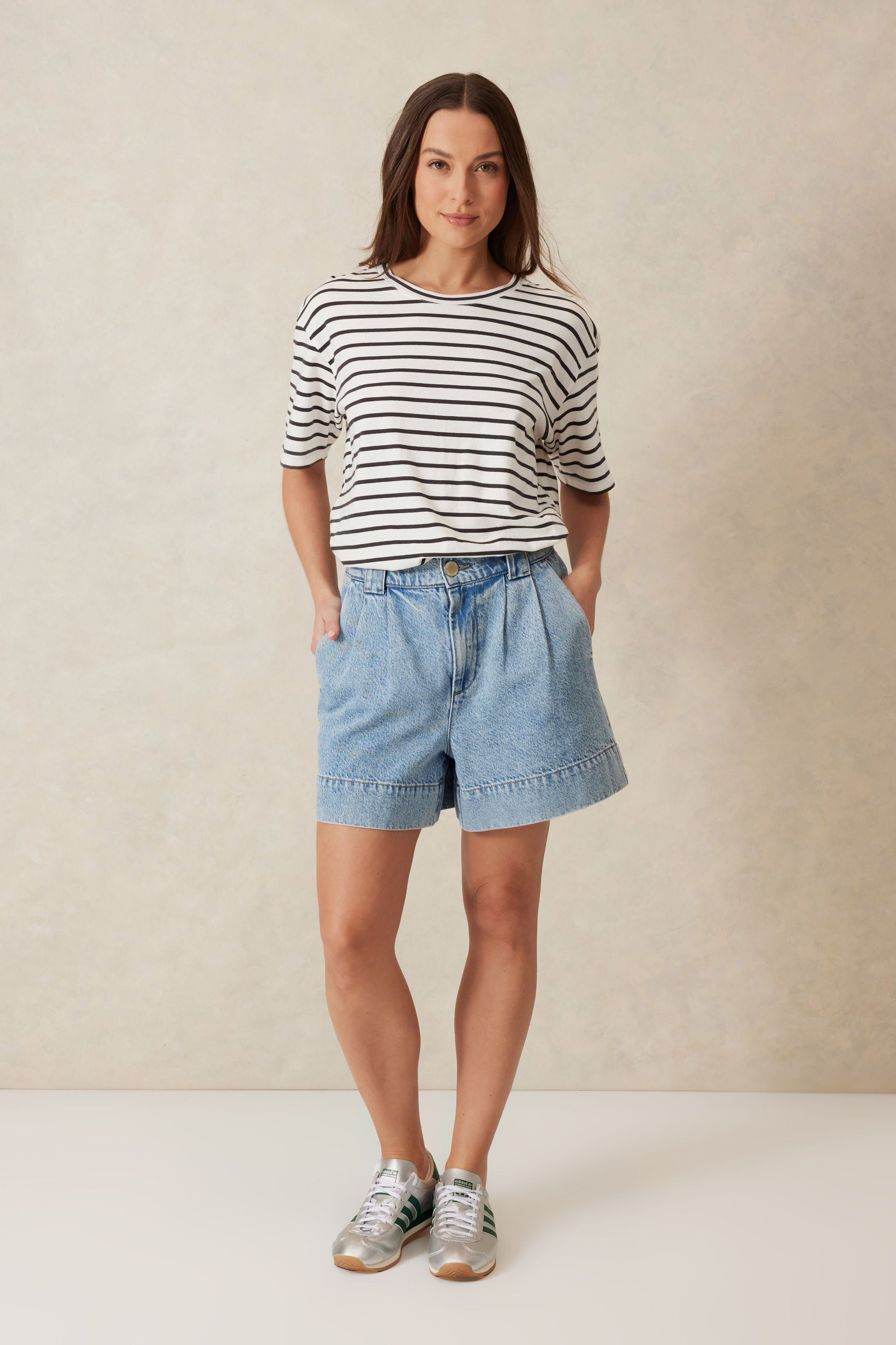 Pleat Front Short - Vintage Blue