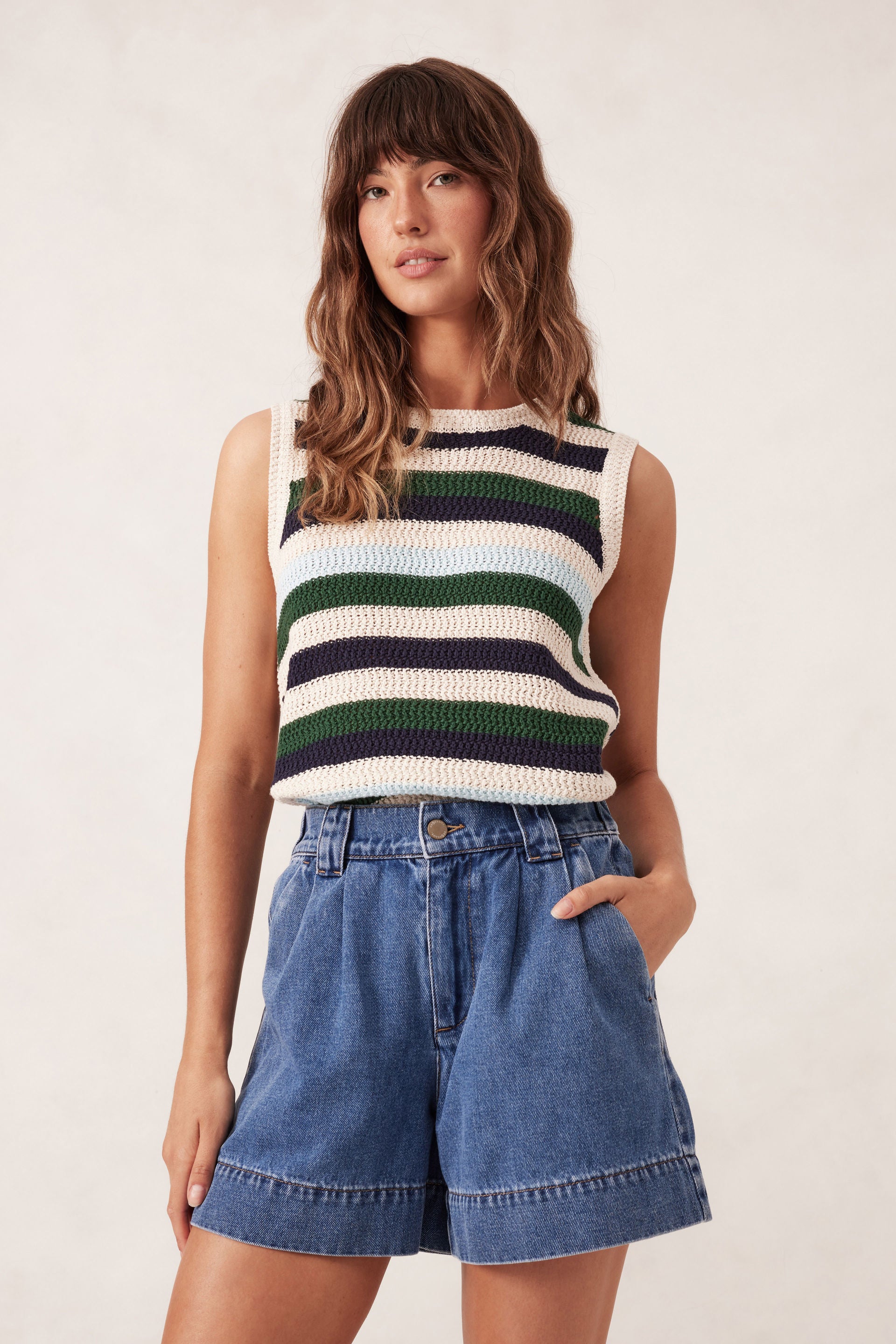 Pleat Front Short - Washed indigo