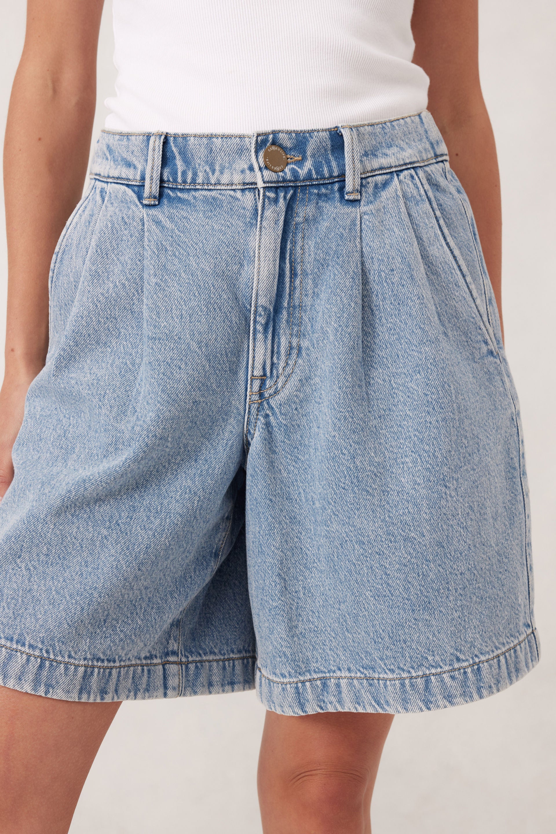 Sylvie Longline Pleat Denim Short - Vintage Blue