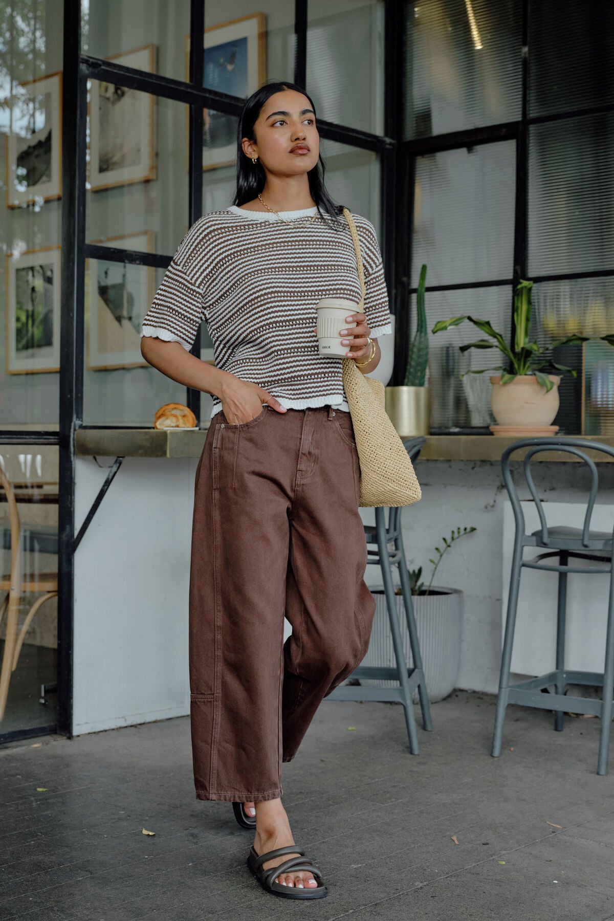 Demi Barrel Jean - Chocolate