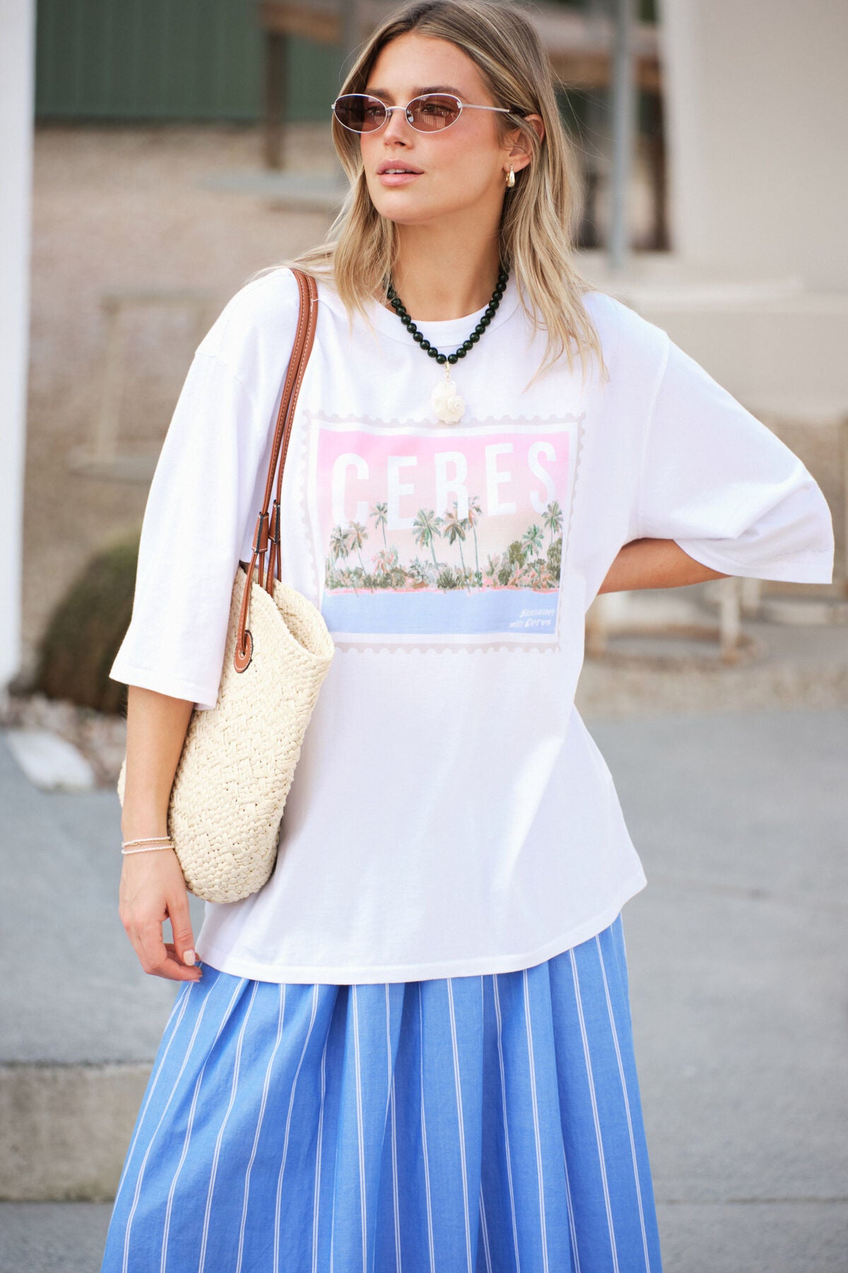 Liv Oversized Tee -  White/ceres holiday stamp