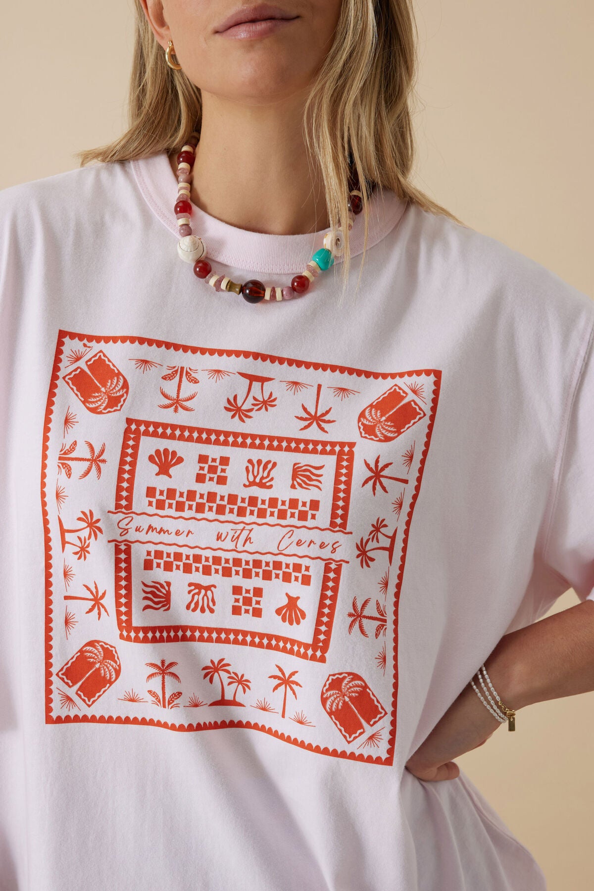 Liv Oversized Tee - Sunfaded tint/island scarf print