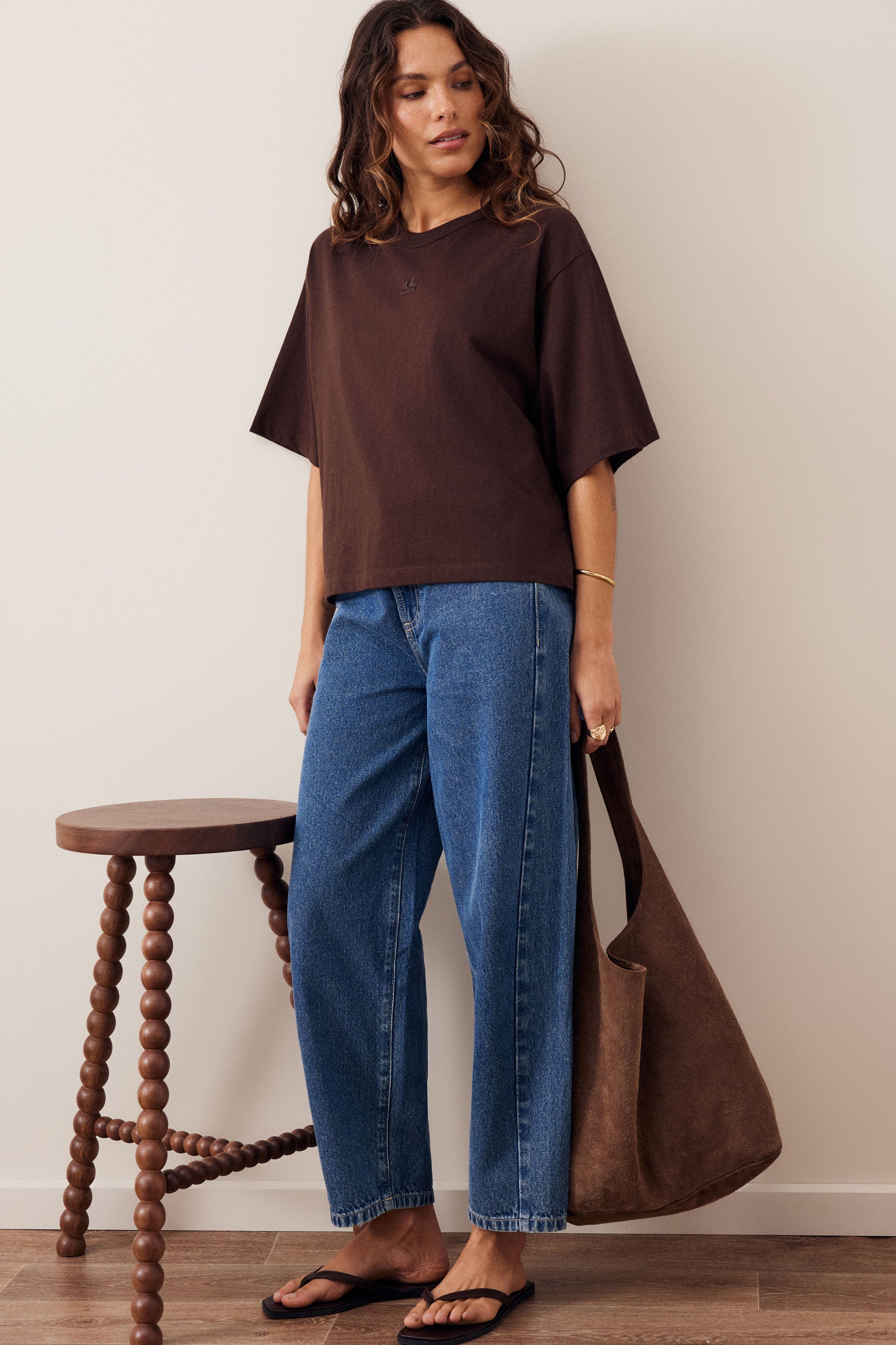 Phoebe Premium Tee - Chocolate