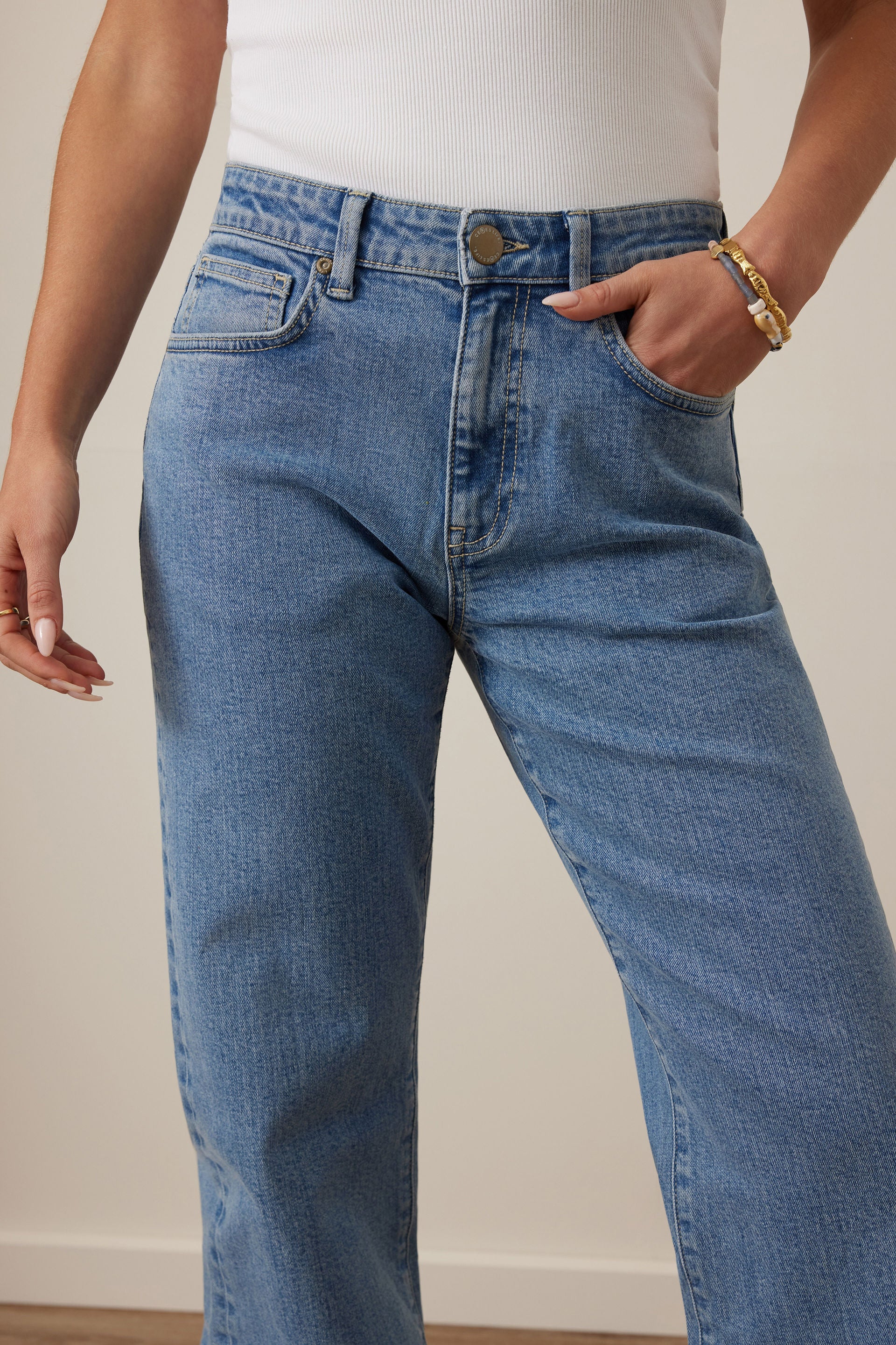 Sydney Straight Leg Jean - Vintage Blue