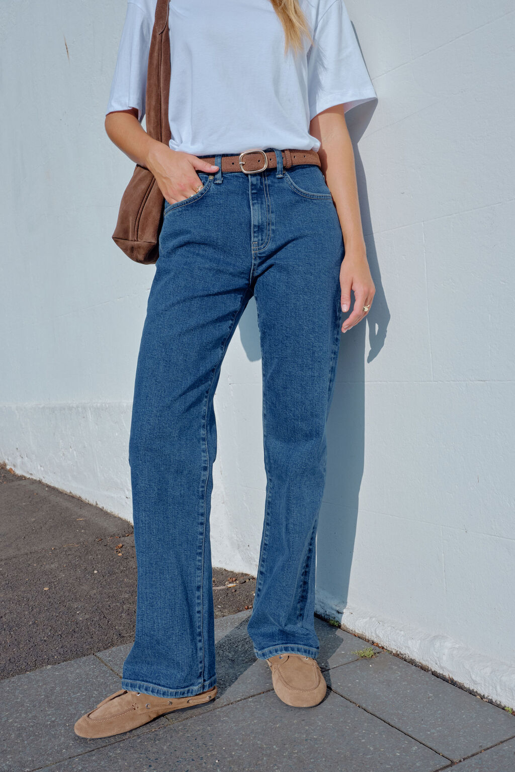 Sydney Straight Leg Jean - Fresh Indigo