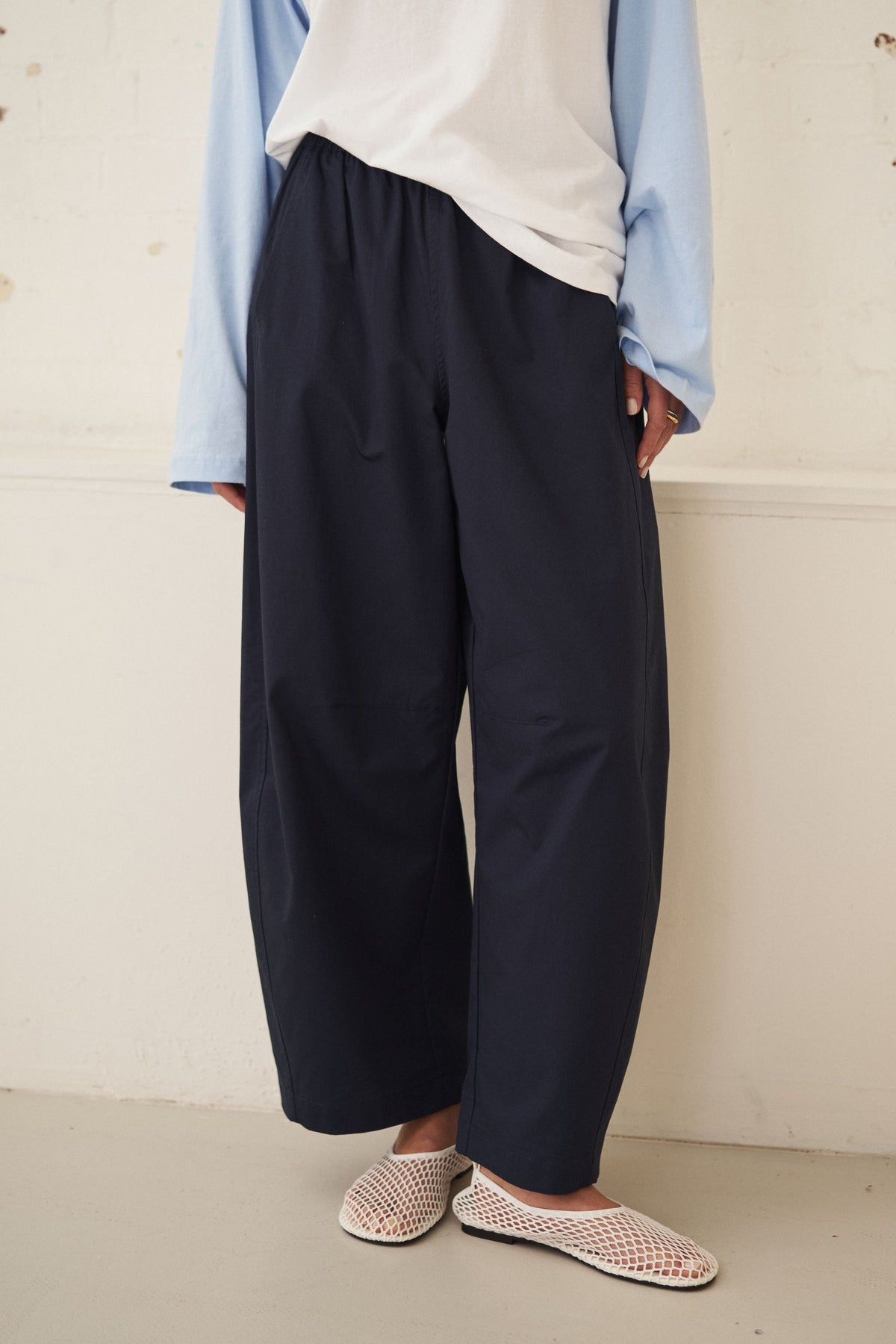Ceres Life Bella Barrel Pant in True Navy, detail