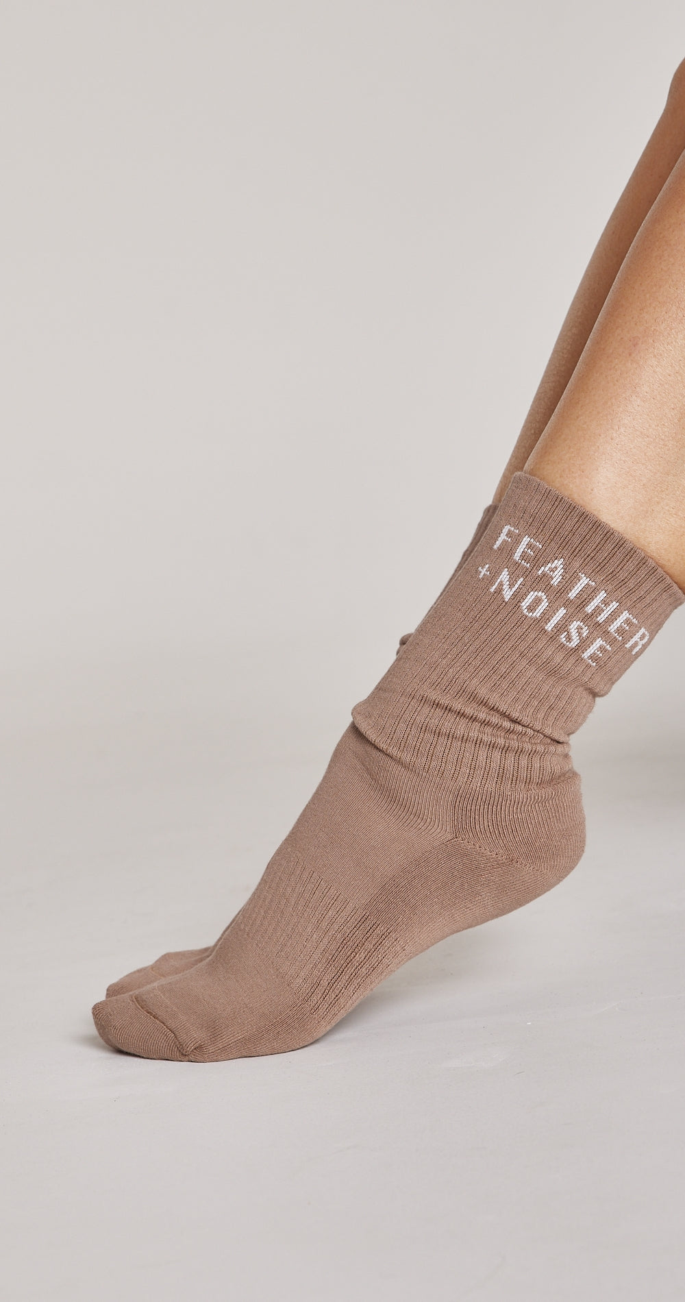 Essential Logo Socks - Latte