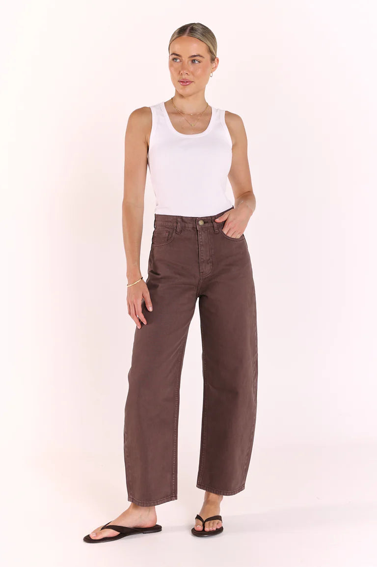 Lola Barrel Jean - Chocolate