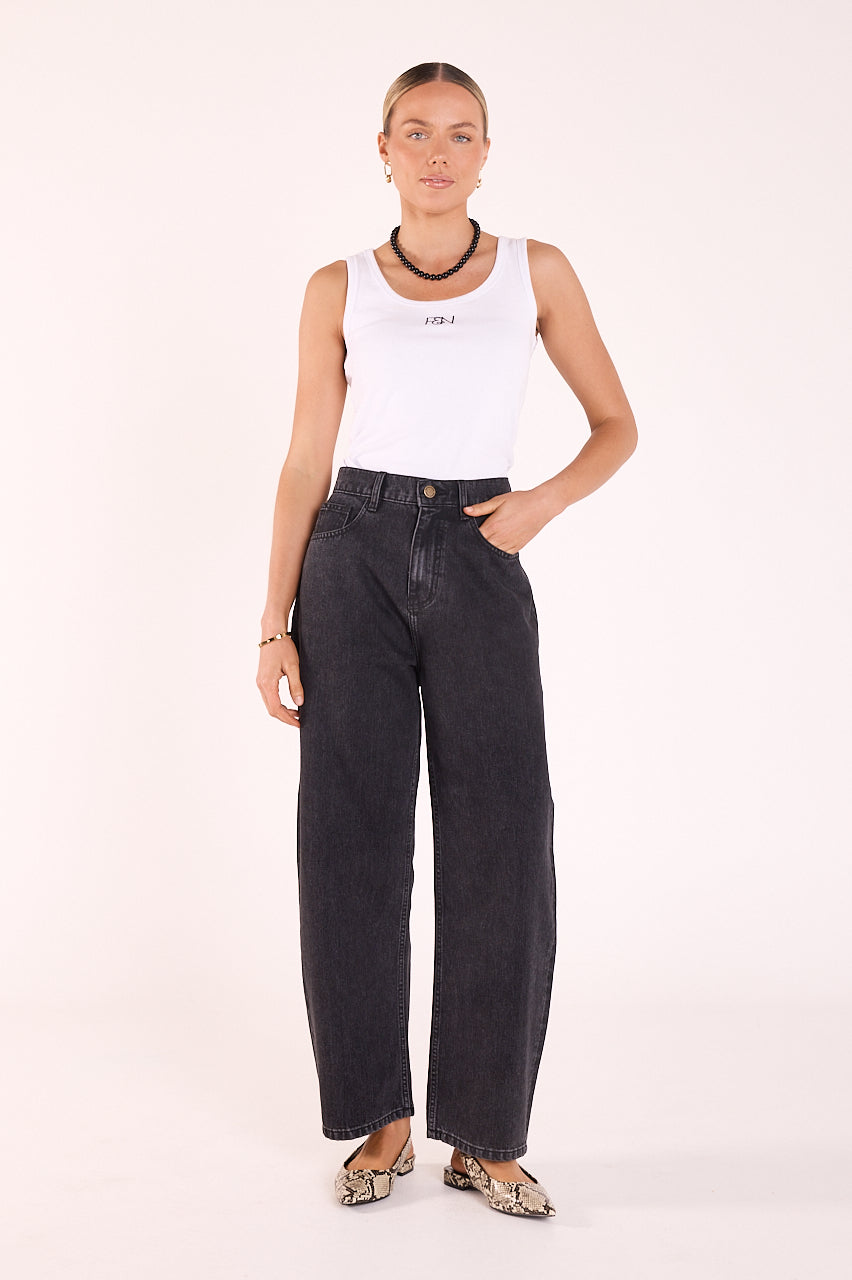Feather & Noise Lola Barrel Jean in Washed Black, front view