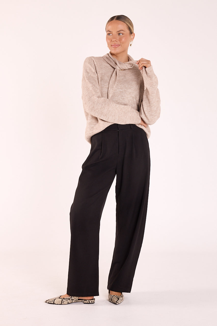 Andie Barrel Pant - Black, styled
