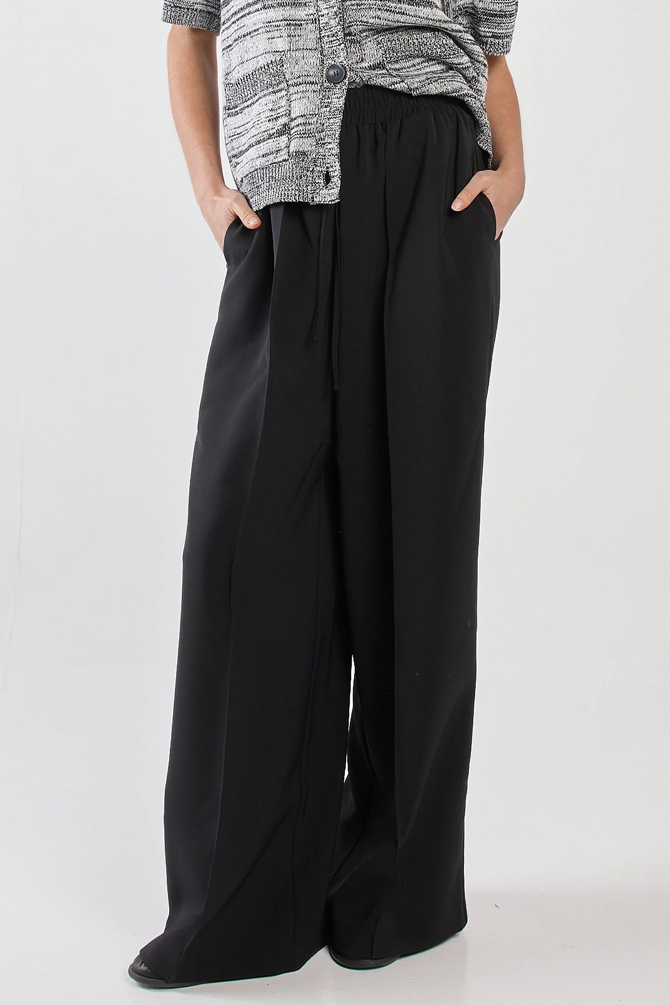 Rossi Casual Pant - Black