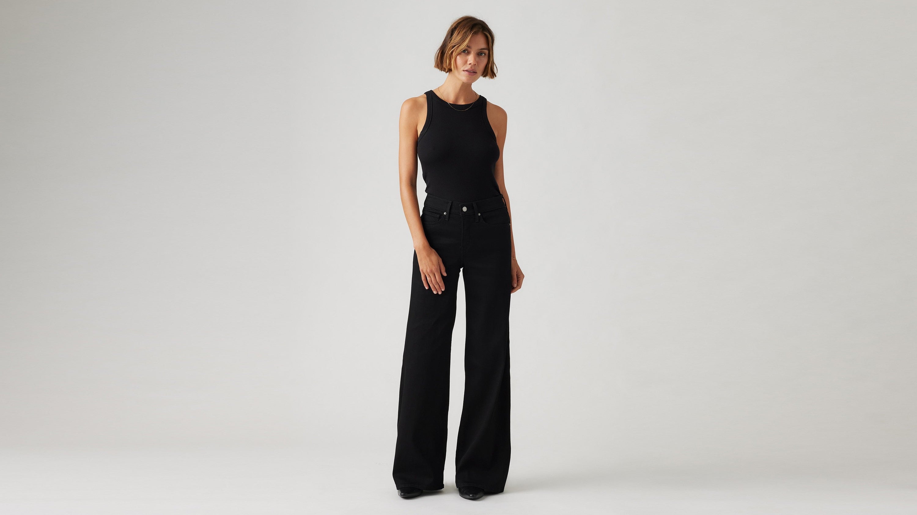 Levi's 318 Shaping Wide-Leg Jean in Soft Black, styled