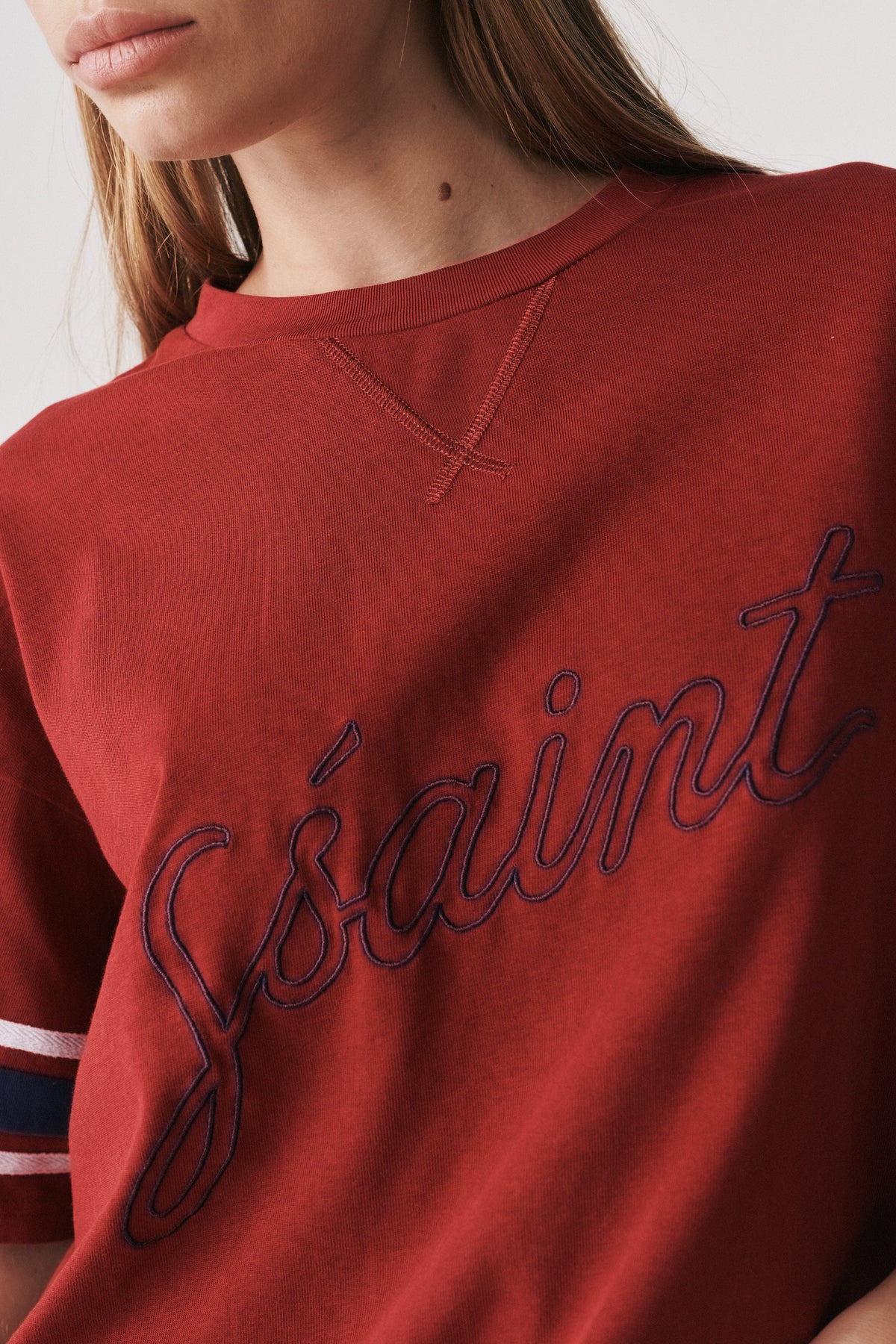 SŚAINT Borrowed Oversized Tee - Brick Red, view 3
