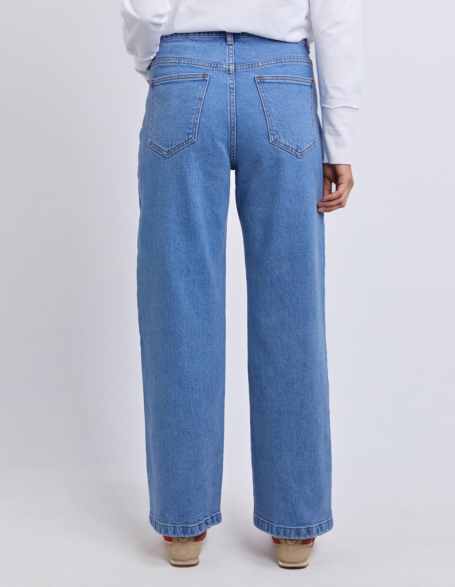 Monty Jean - Light Blue