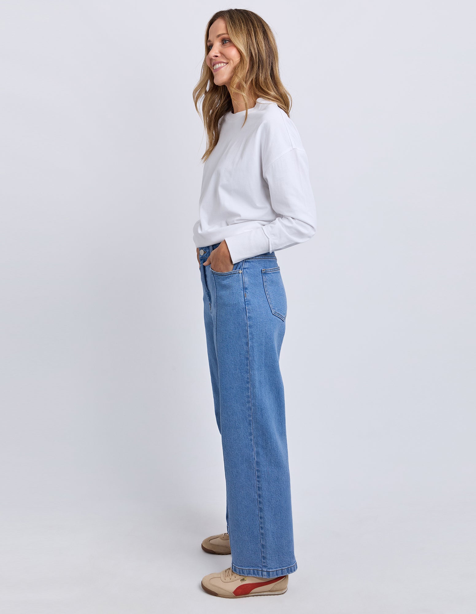 Monty Jean - Light Blue