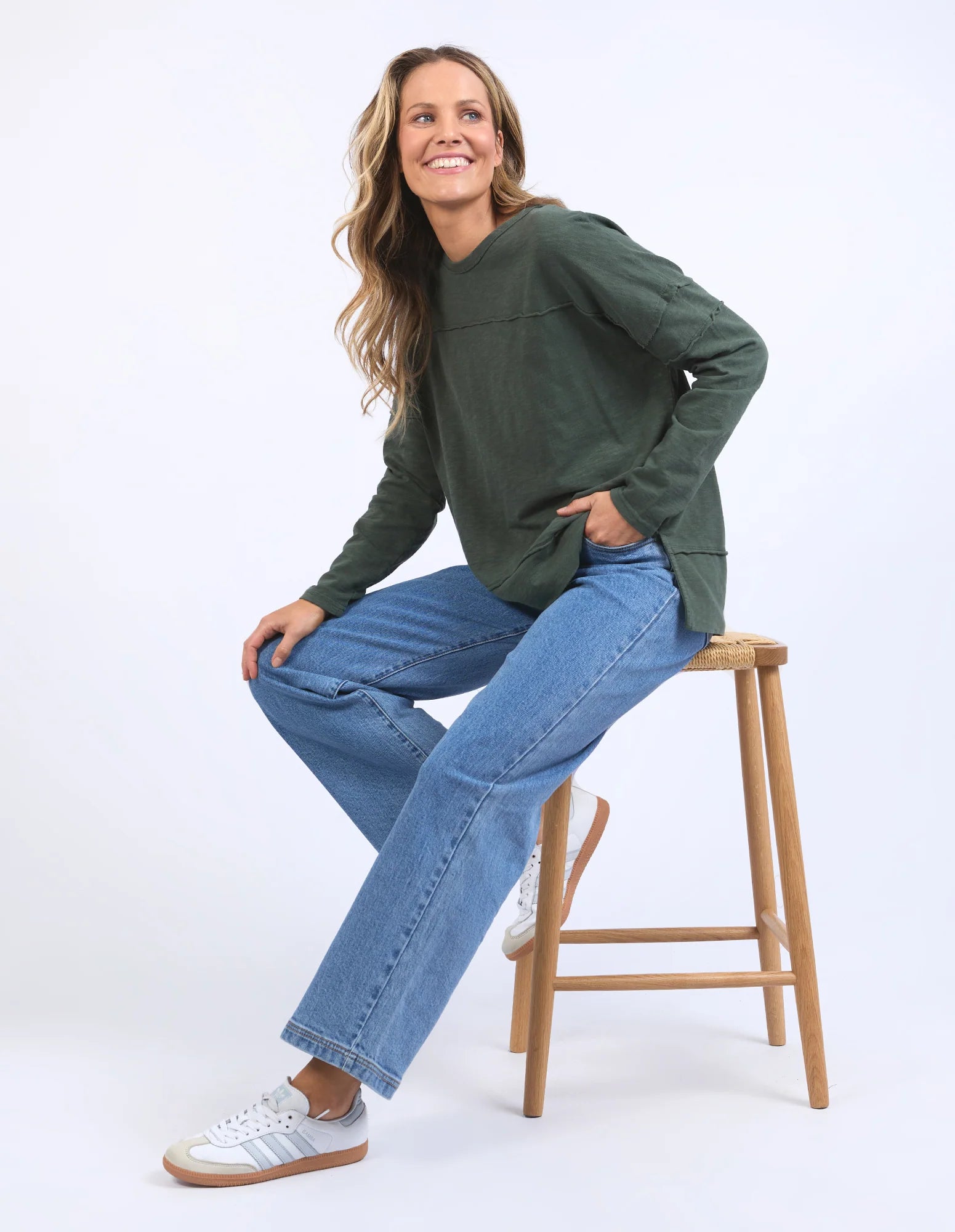 Jayne Throw On Top - Khaki