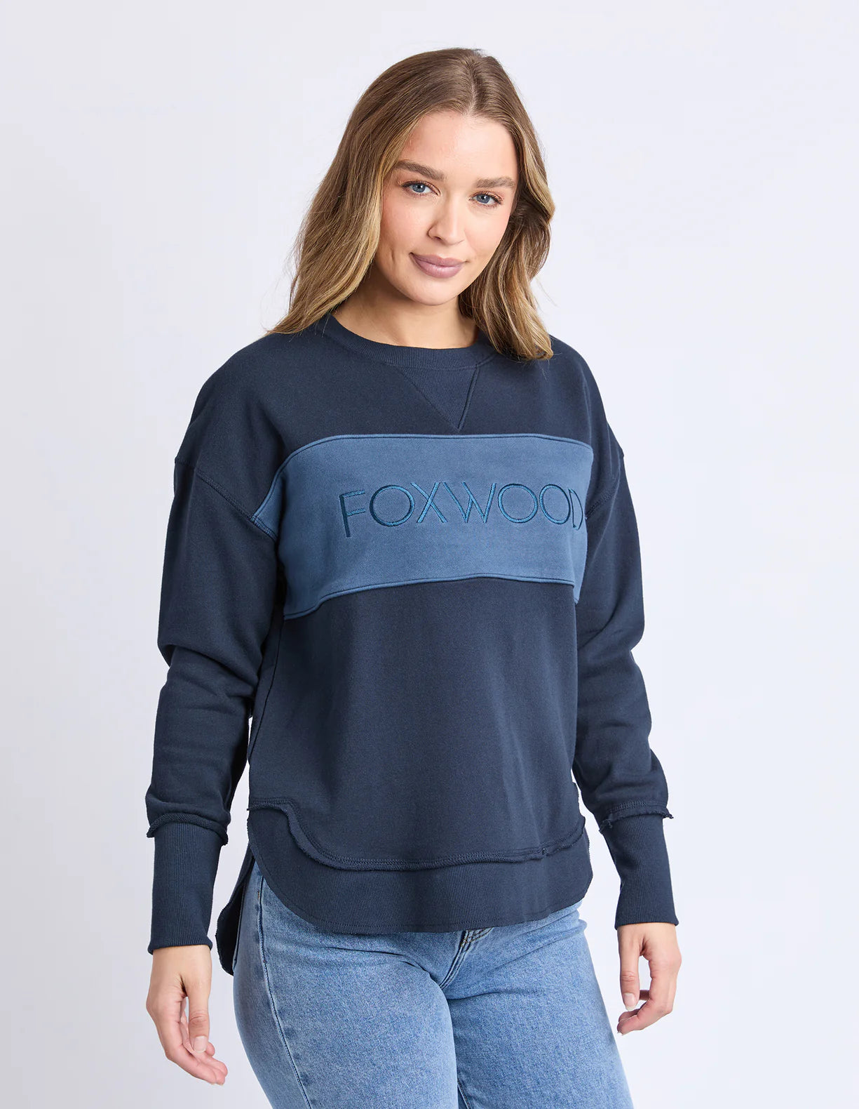 Simplified Tonal Crew - Navy