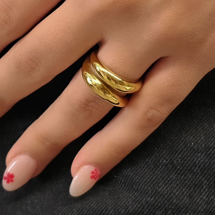 Double Curve Ring - Gold
