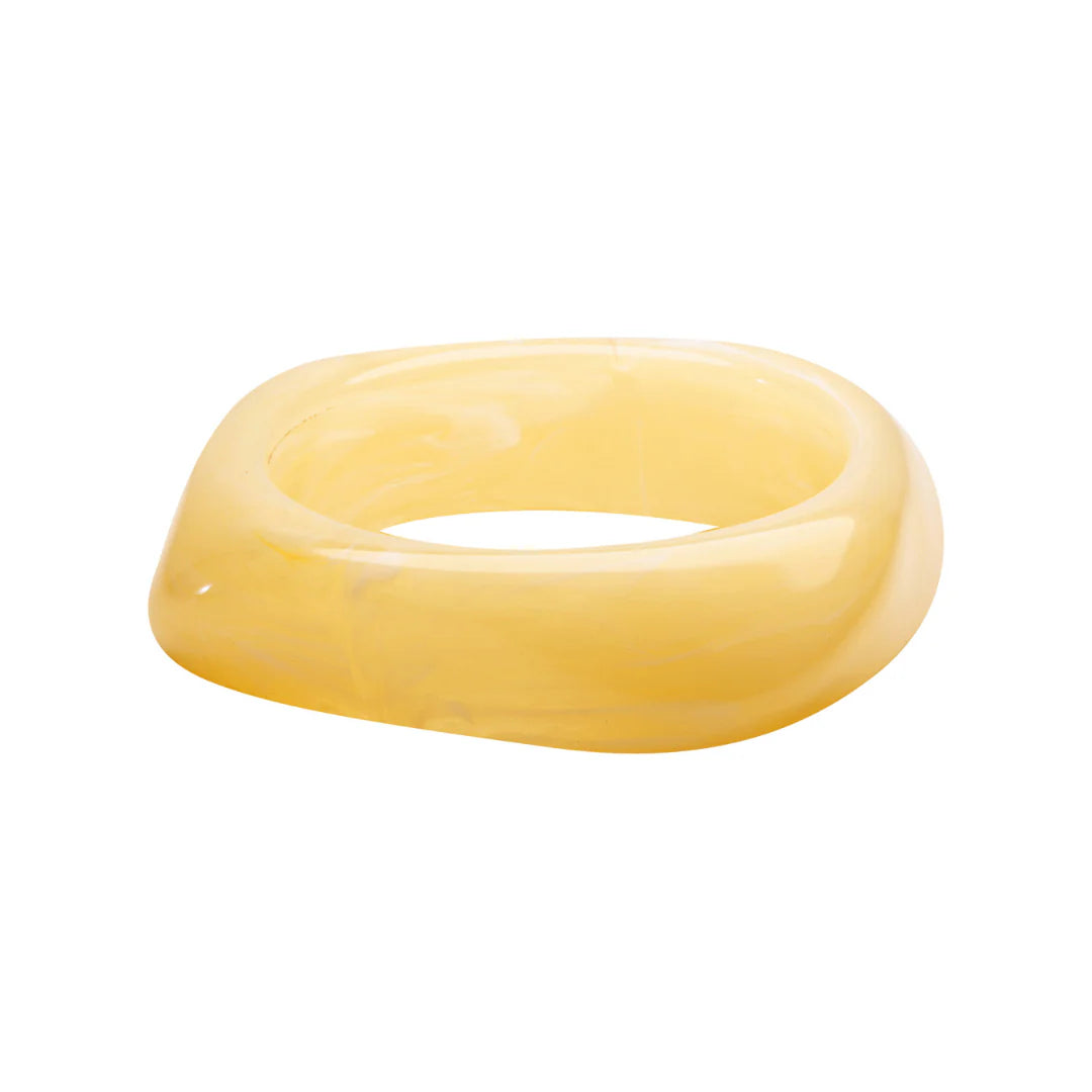 Adelle Resin Bangle -Cream