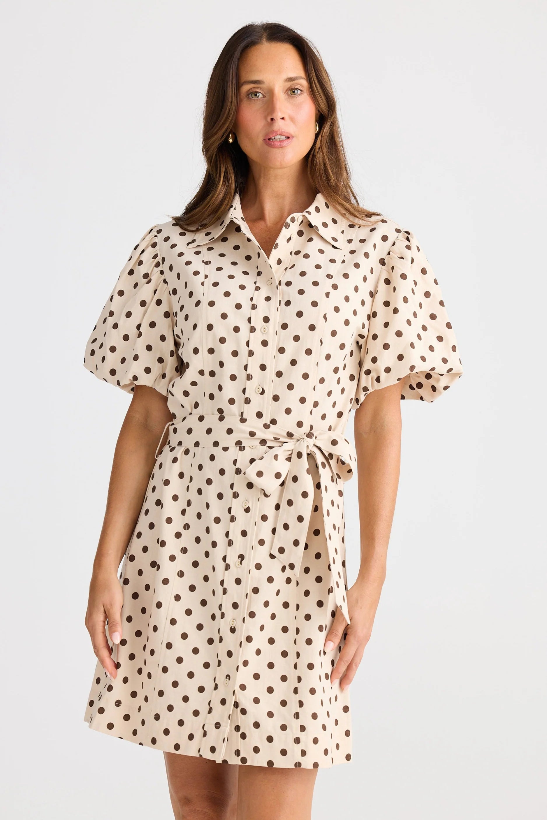 BT25422-2_LenniDress_ChocPolkaDot_1.webp