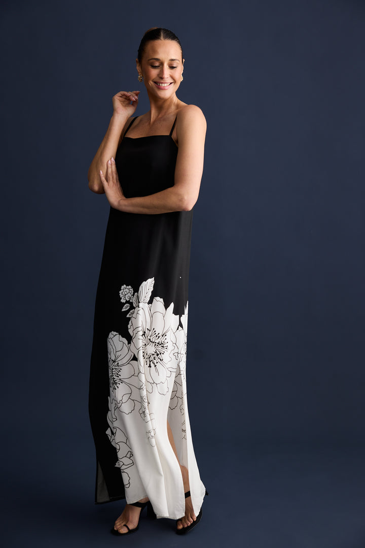 Angelique Maxi Dress - Noir Bloom