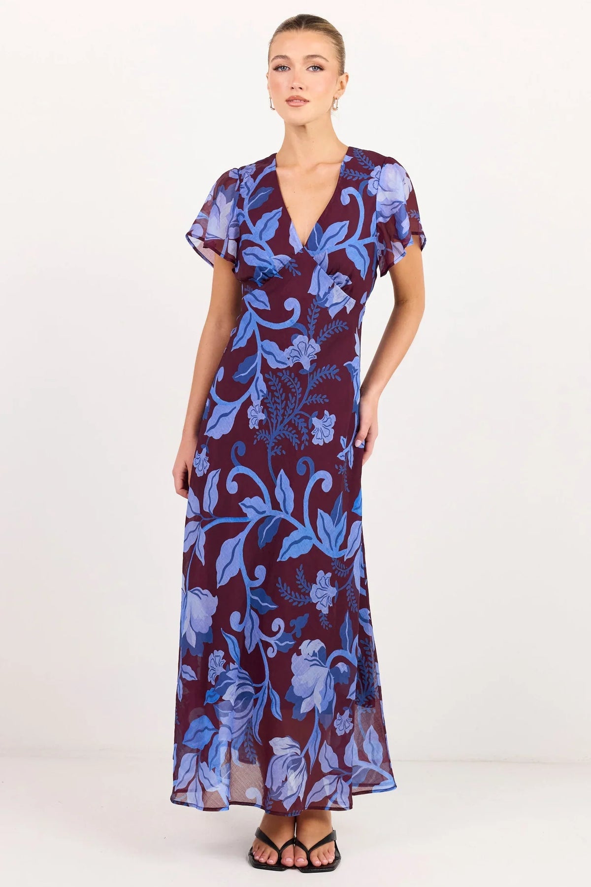 Among the Brave Chariot Maxi Dress - Burgundy Blue Floral, view 5