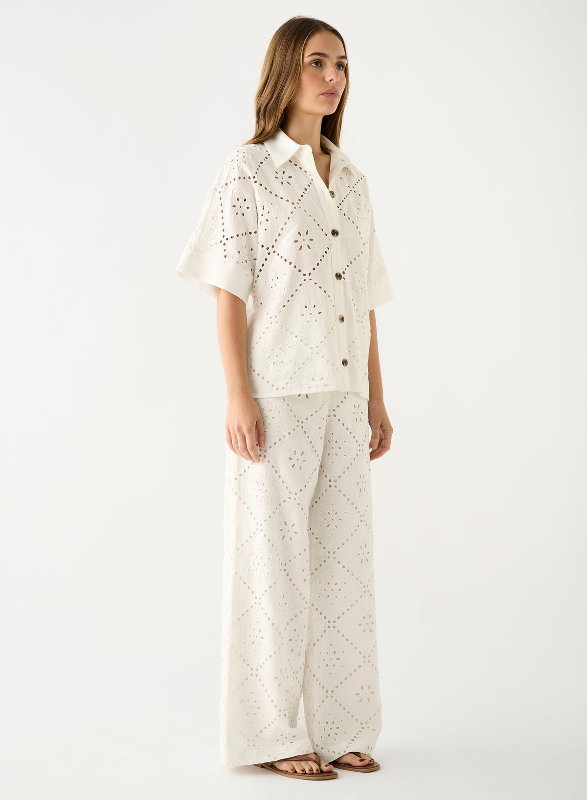 Artisan Embroidery Shirt - Off White
