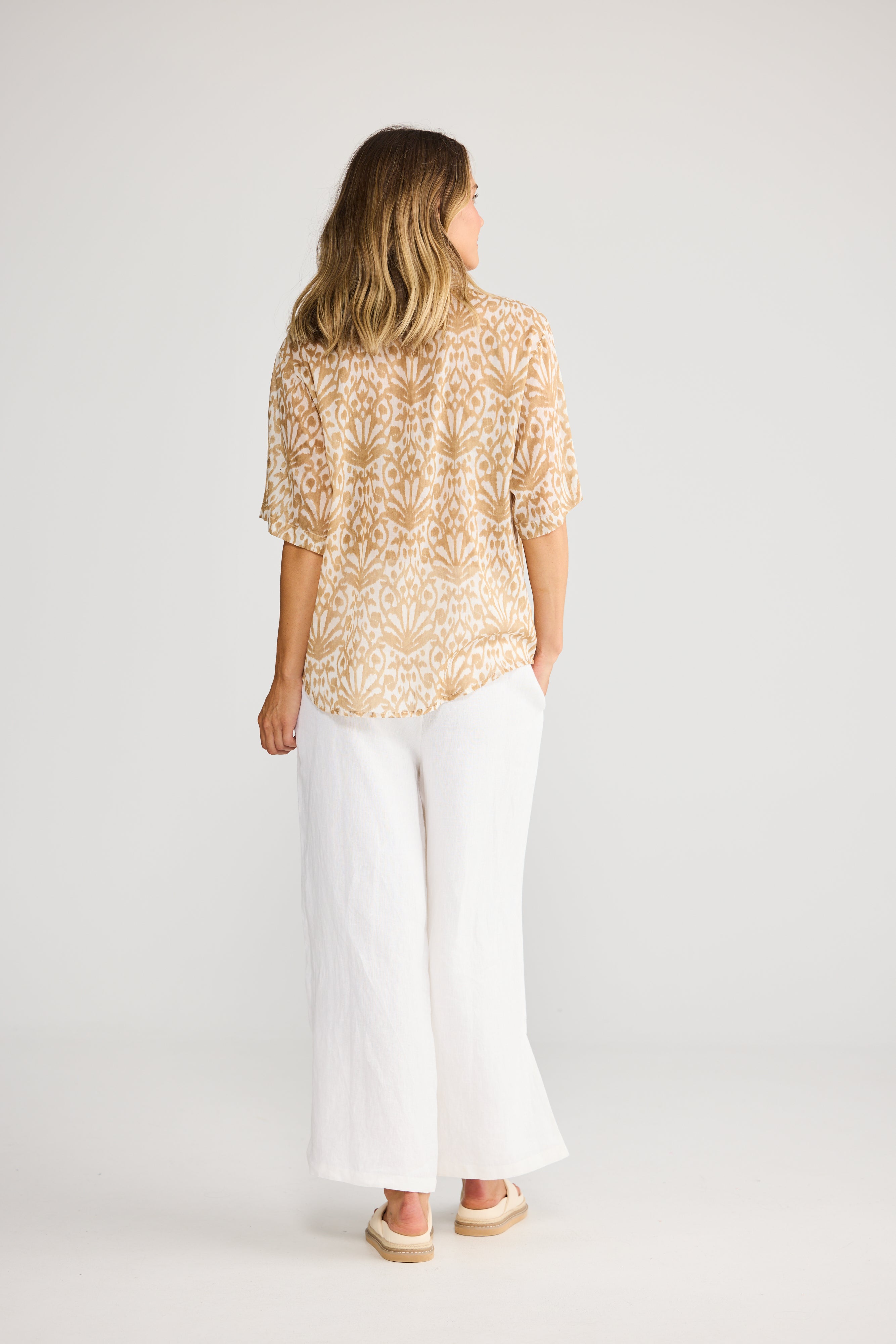 Playa Shirt - Taupe Spring Fan