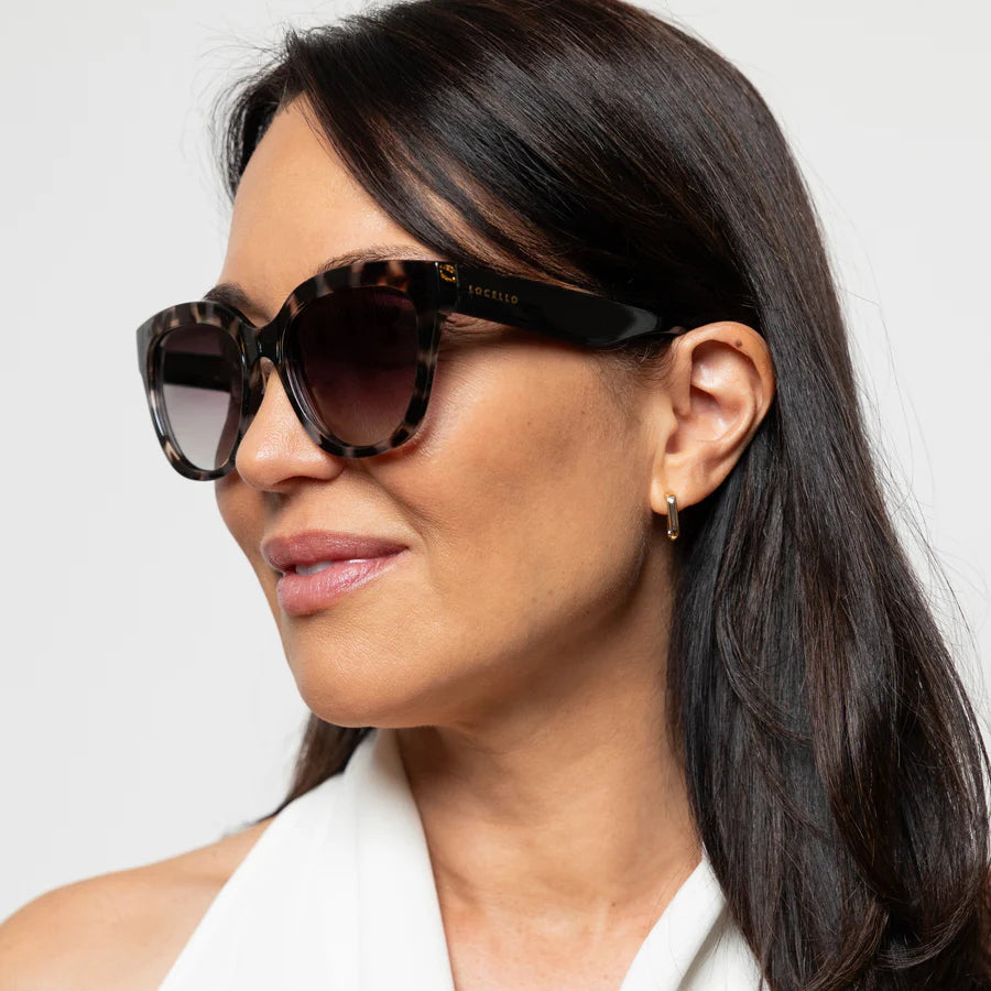 Mercedes - Ombre Grey Tort