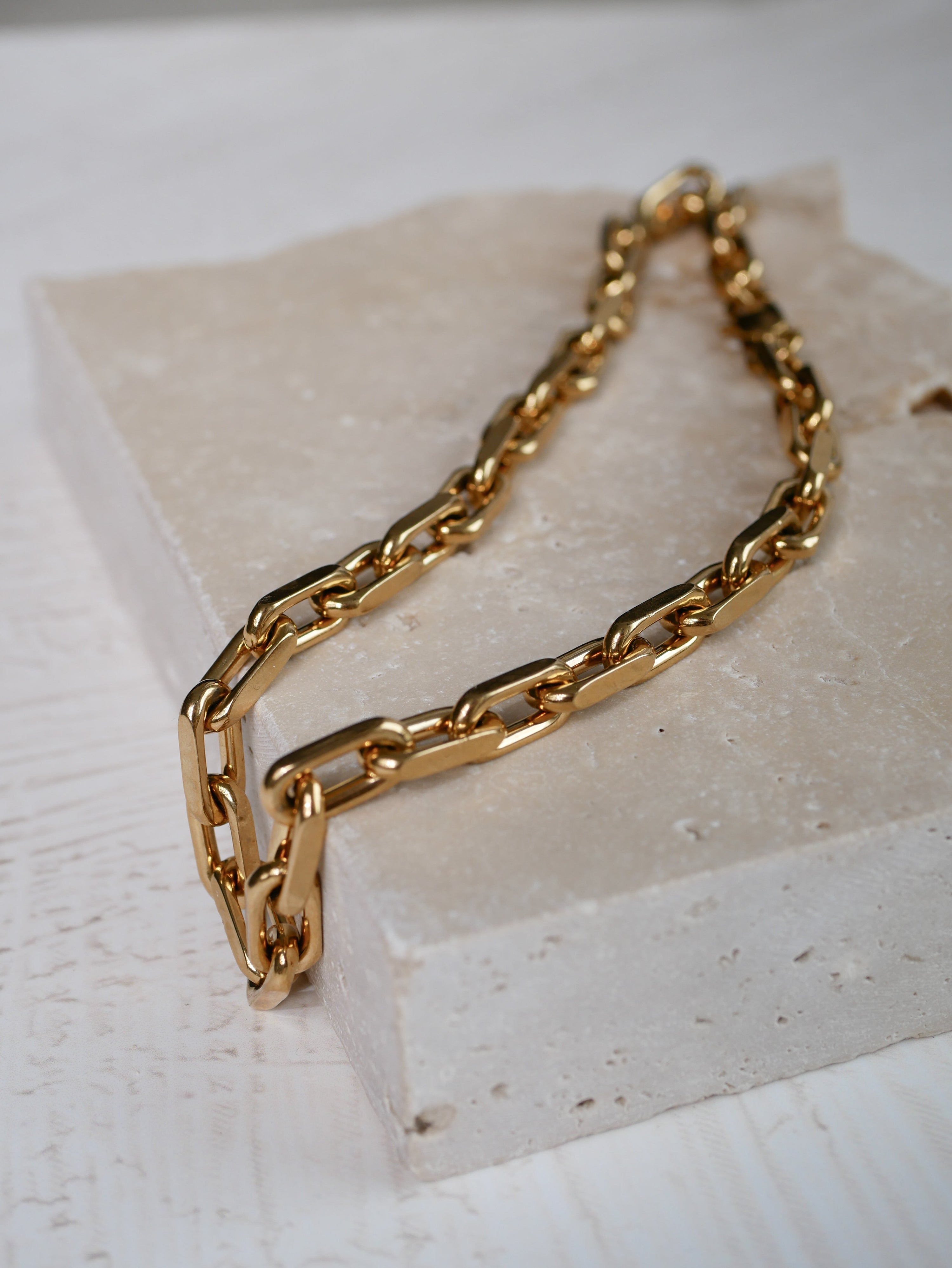 Chelsea Chunky Necklace - Gold