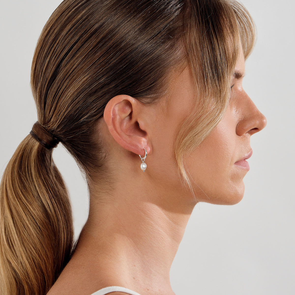 Baroque Pearl Core Hoop Earring - Silver