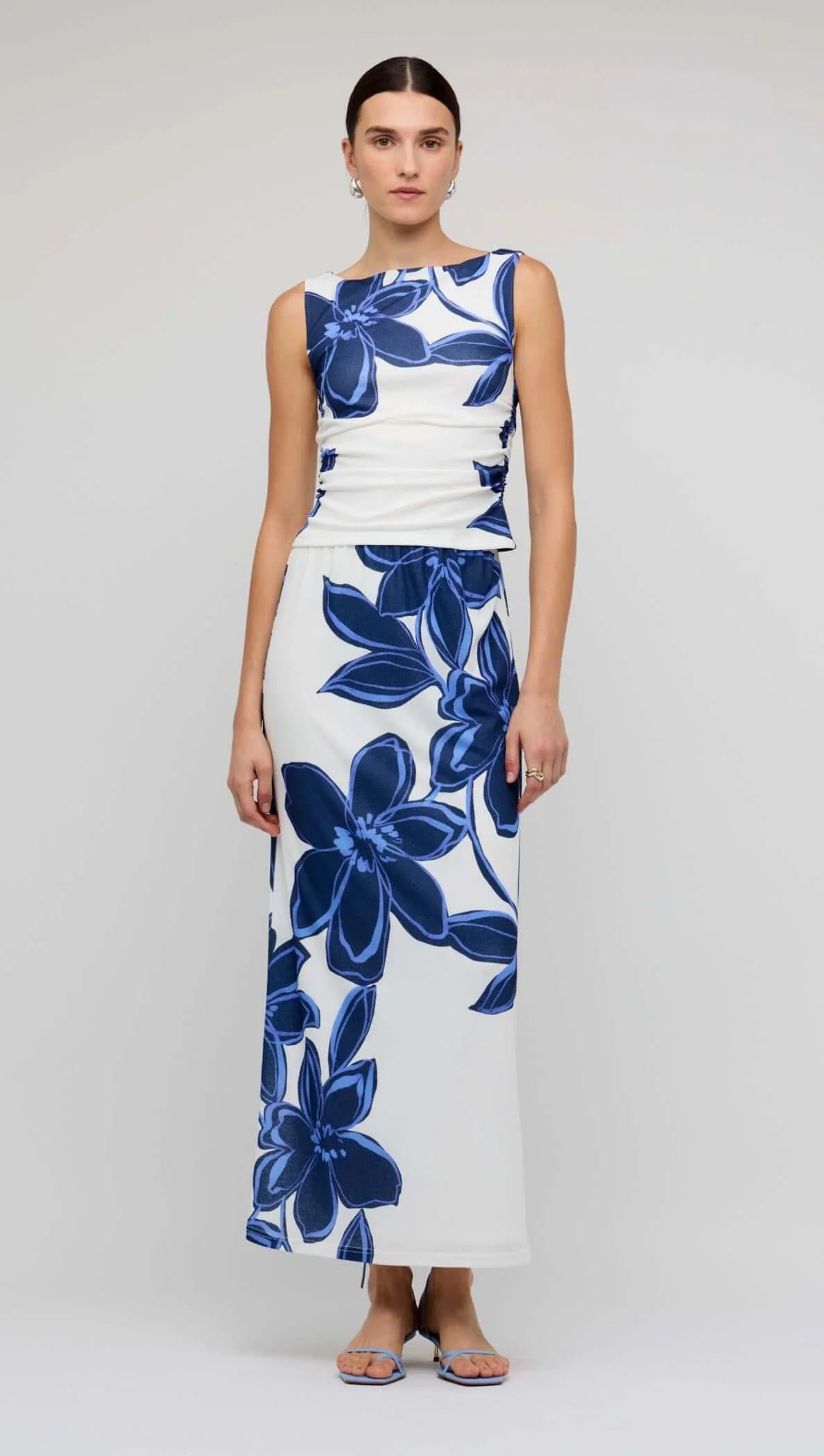 Ethos Mesh Top - Blue & White Floral