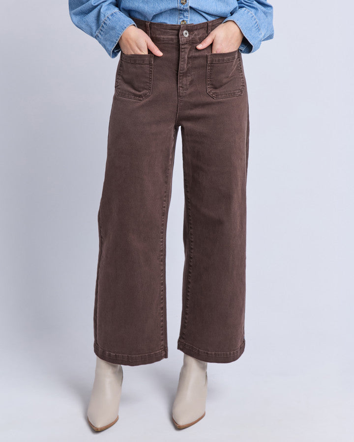 Delphi Front Pocket Jean - Chocolate