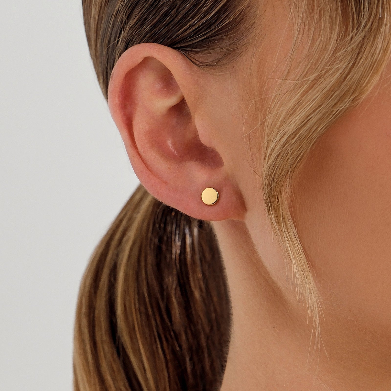 Disc Stud Earrings - Gold