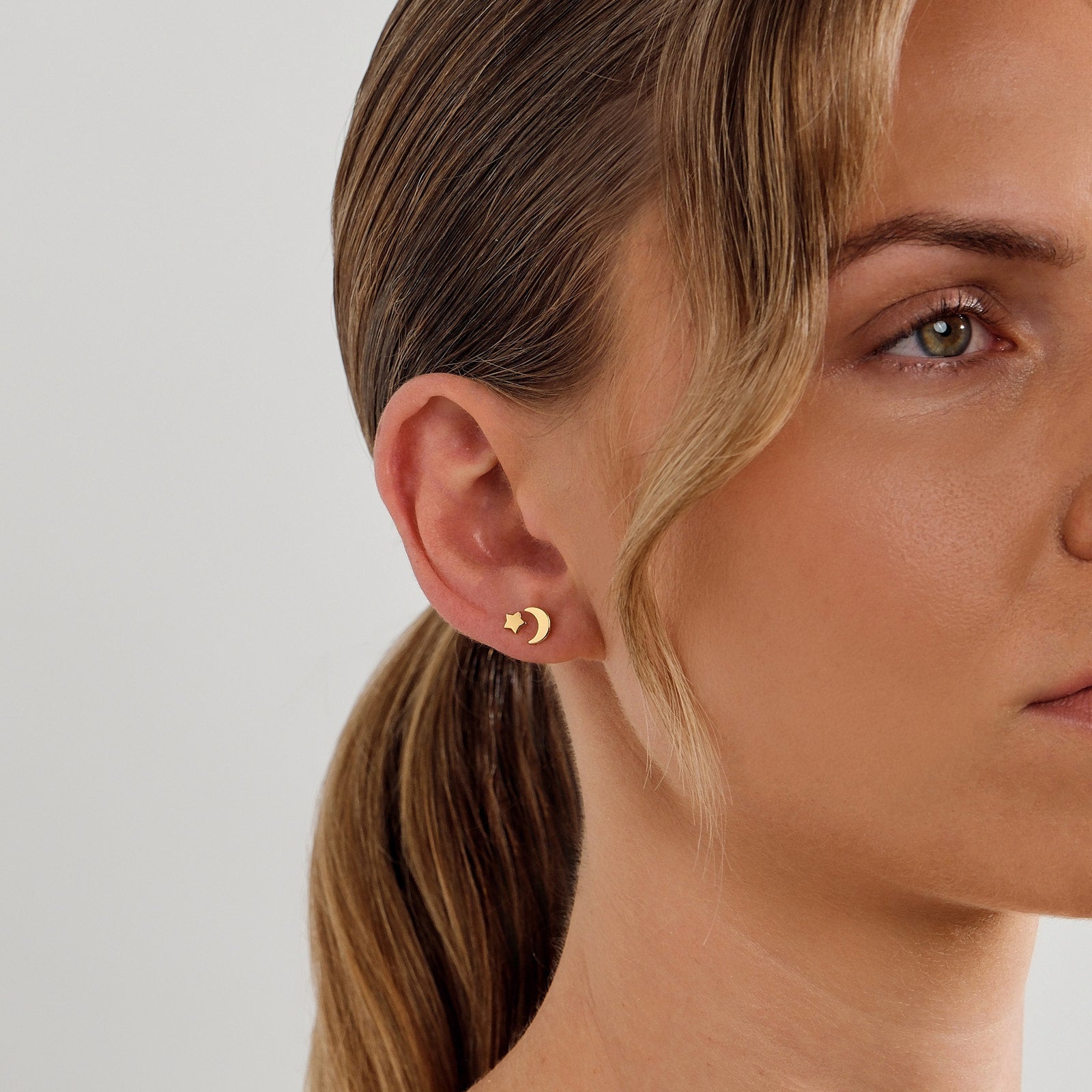 Star & Moon Studs - Gold