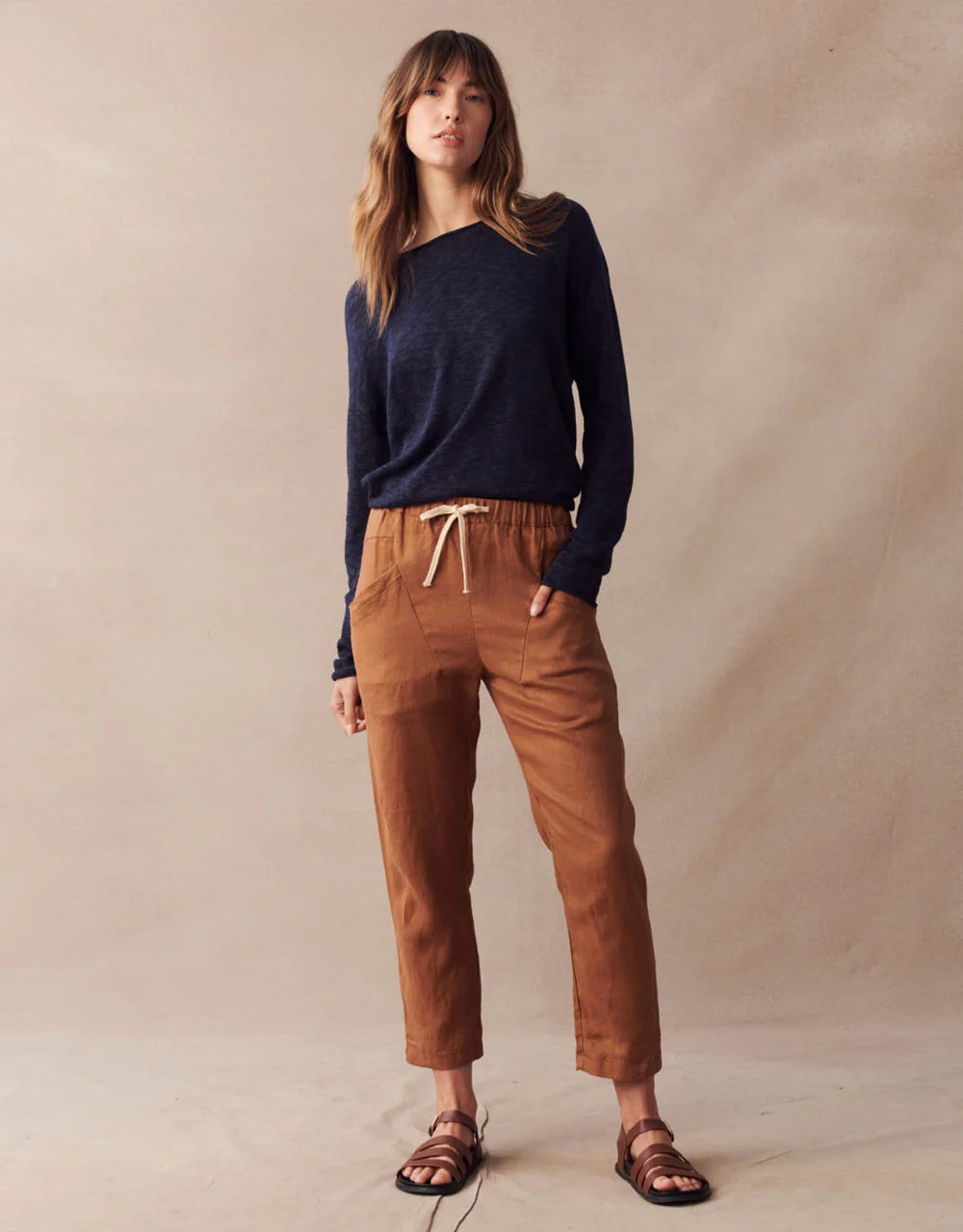 little-lies-luxe-linen-pants-rust_2_1000x_c8bafe11-1ed1-43fb-978e-b3626cfcf2de.webp