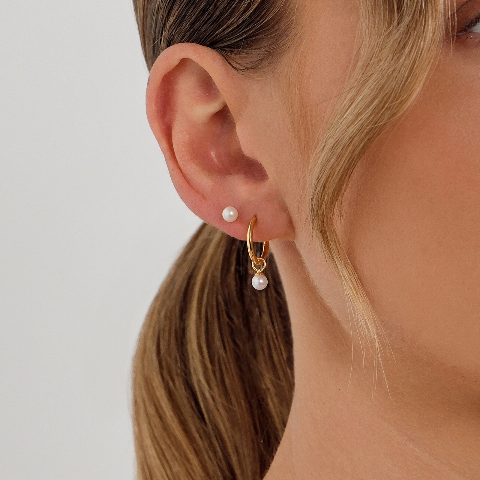 4mm Freshwater Pearl Stud Earring - Silver