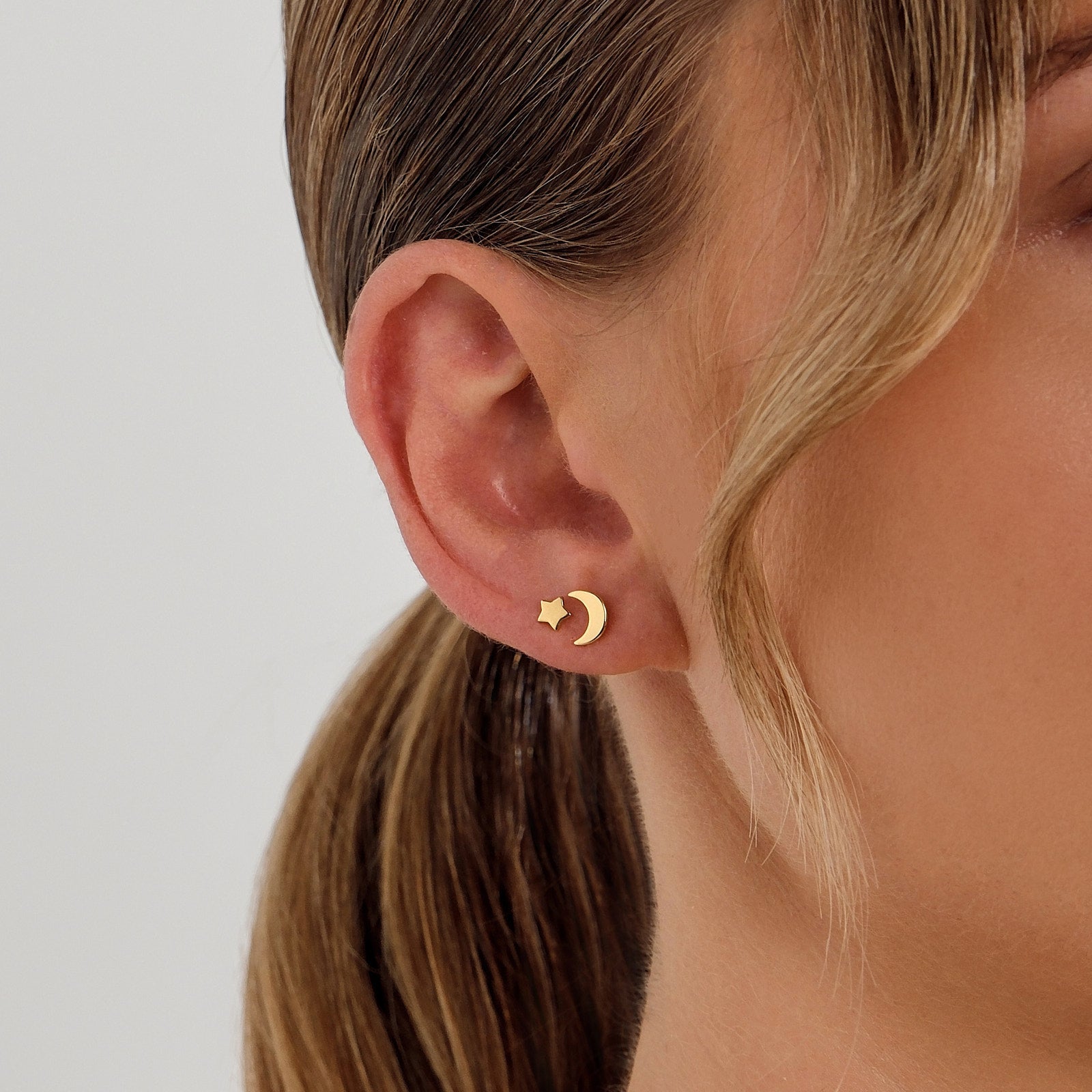 Star & Moon Studs - Gold